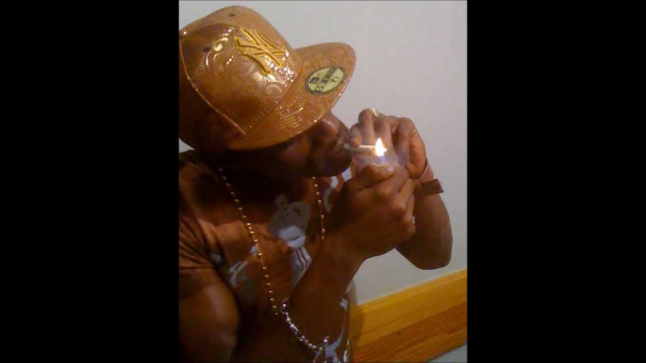 Strackle Ice ft.. Imar Muezyck