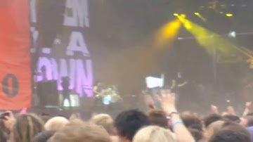 System of a Down - IEAIAIO at Reading Fest 2013