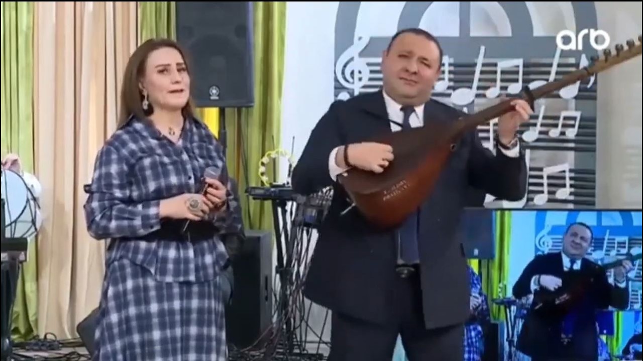 Aşıq Namiq Fərhadoğlu  & Təranə Gədəbəyli -  Ağır Şərili . Canlı ifa