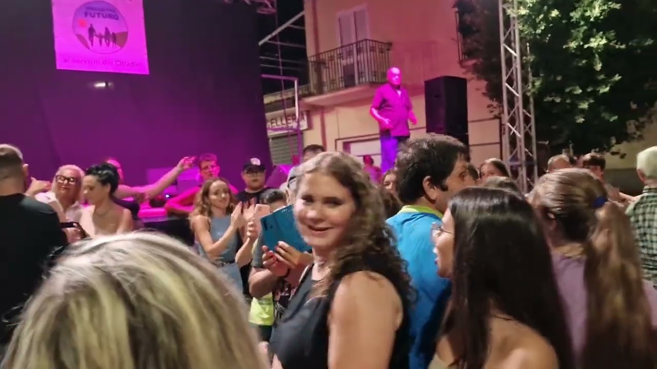 Gigione - 'O ballo d'o cavallo (Live @ Sant'Andrea del Garigliano) 24/07/2022