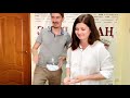 Редакция газеты "Заря" разыграла трех поросят