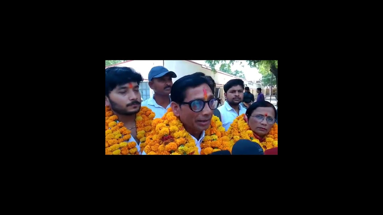 @Amethi आम आदमी पार्टी ने नामाकंनपत्र किया दाखिल 