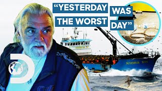 Captain 'Wild' Bill Gets Furious At His Crew After The Engine Room Floods | Deadliest Catch