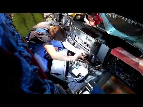 Замена моторчика печки . МАЗ . ТаймЛапс .