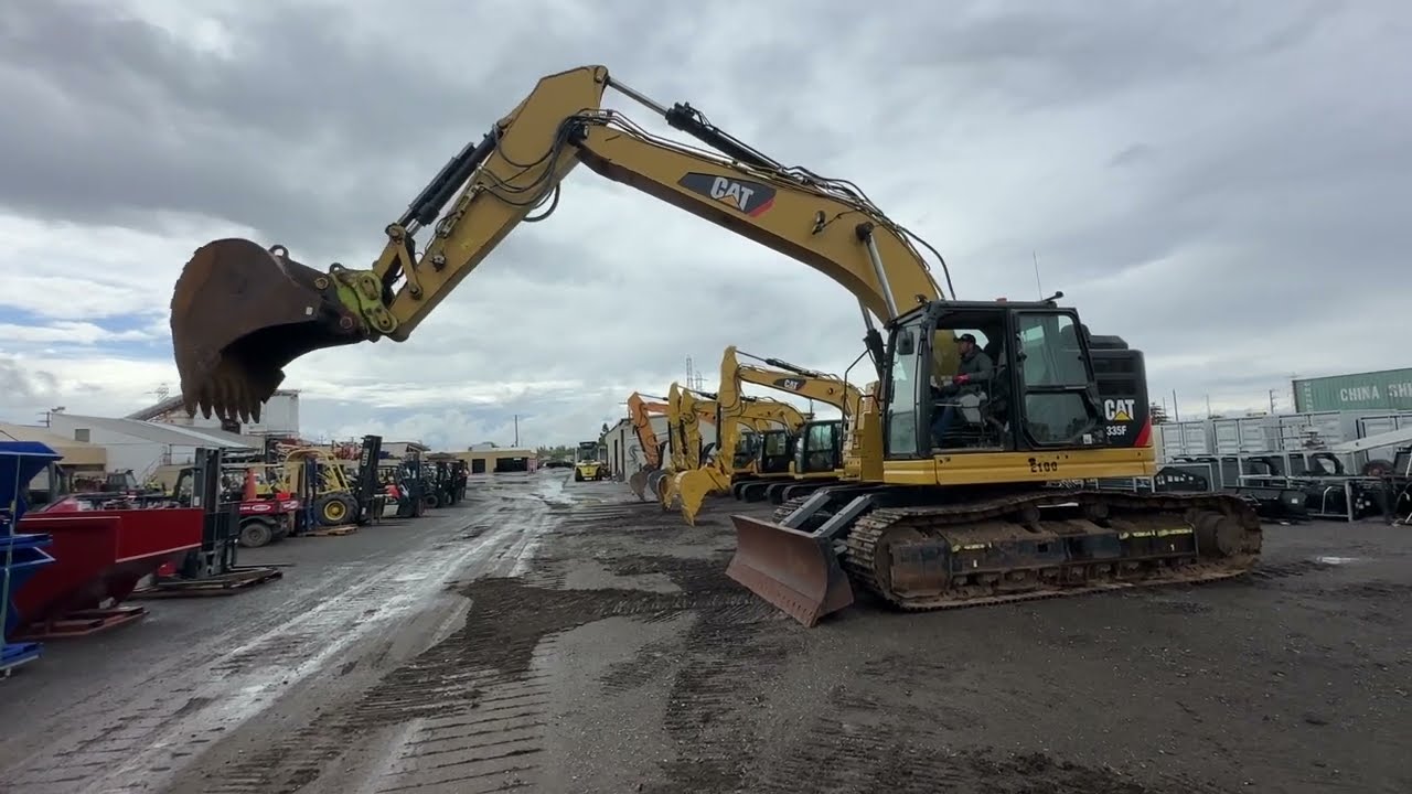 キャタピラー建機　CAT 335F L Hydraulic Excavator Cat 335F L 中型油圧ショベル | Caterpillar