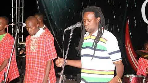 Ken Wamaria Rhumba- Kaveswa Nzuki