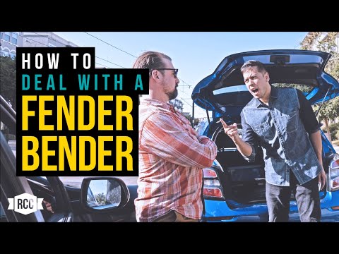 Video: Wat is een fender bender?