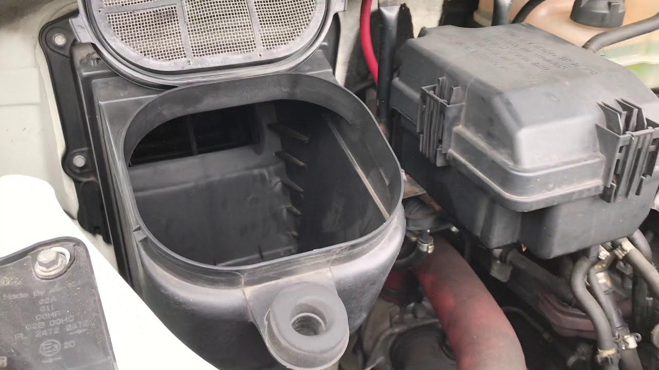 Iveco Daily IV change of cabin air filter YouTube