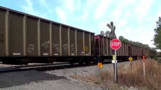 CSXT 3104 leads the CSXT U306 - 31