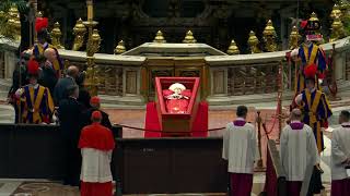 Public viewing of Pope Francis' open coffin concludes at Vatican