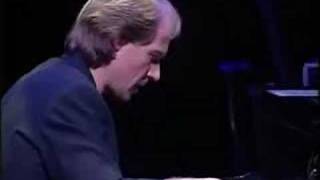 Miniatura del video "Richard Clayderman(Gone with the wind.)"