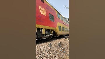 Double decker train express#viralvideo #railway #trending #train #railfans #shorts #railtrack #rail