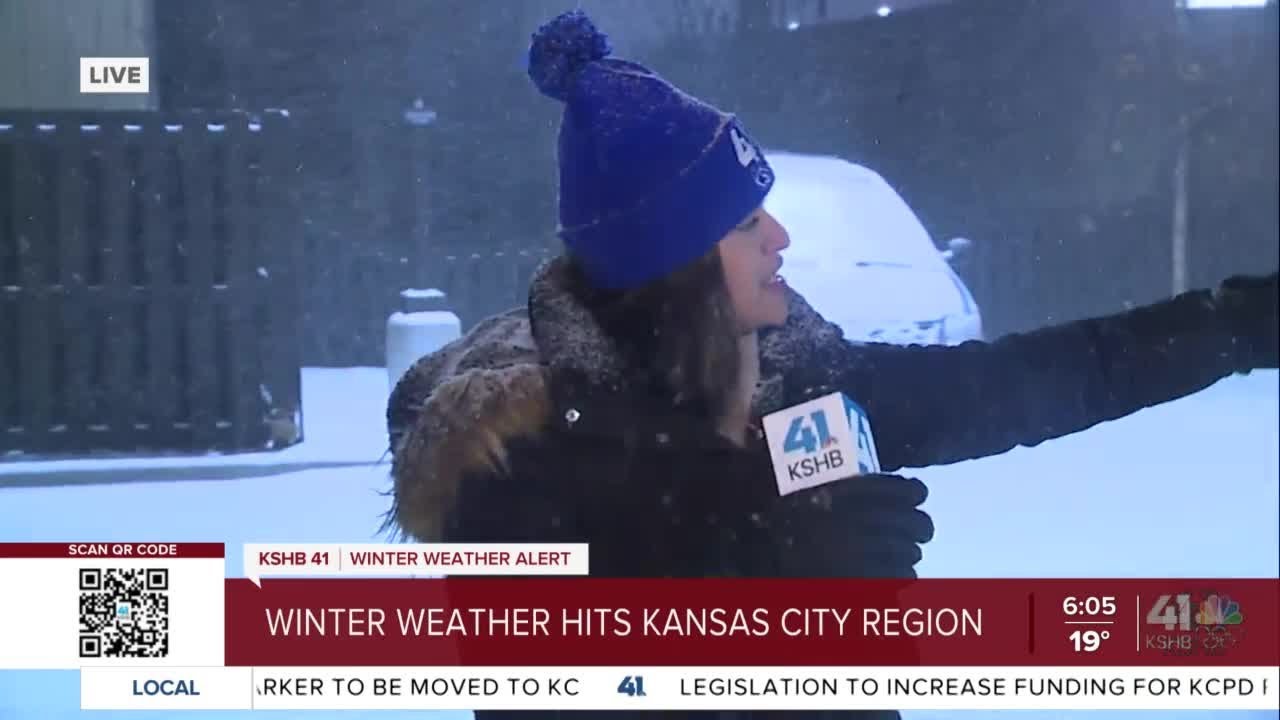 Winter weather hits Kansas City region - YouTube