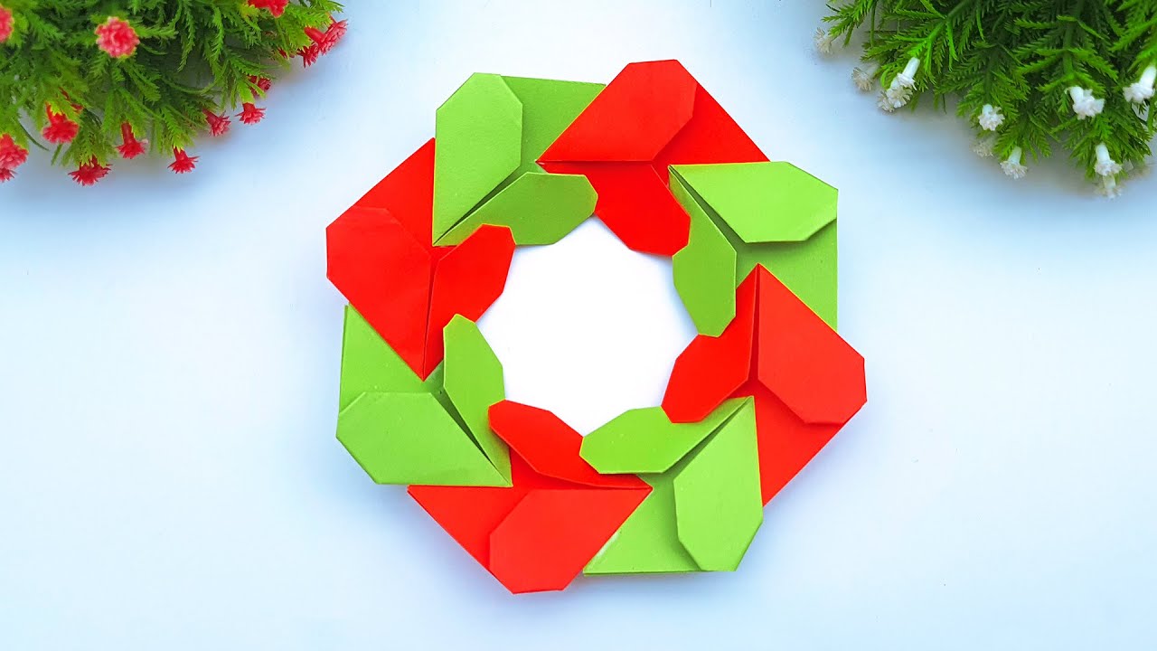 How To Make A Origami Heart Wreath Making | DIY Valentine's Day Love ...