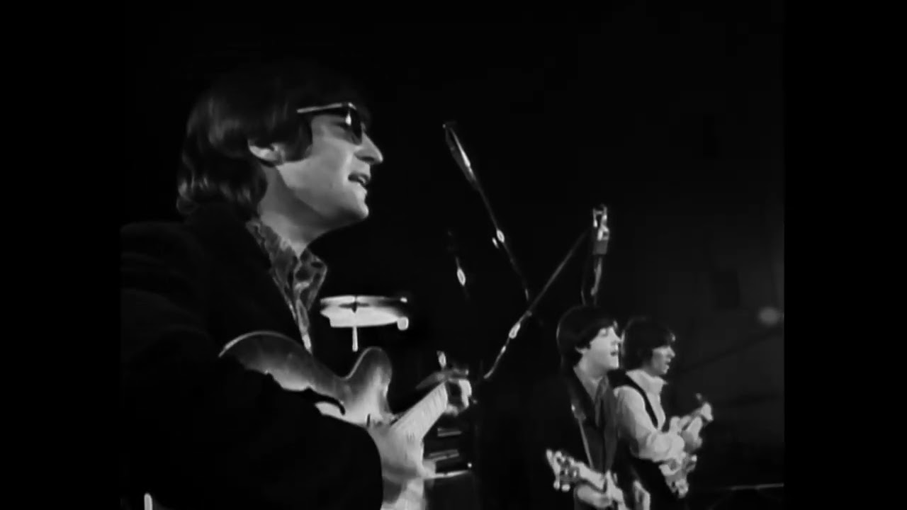 Jonnie's Jukebox Plays: Rain - The Beatles 1966 Multicolour Vinyl 7" Record. Greatest Hits.