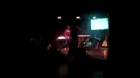 Stephanie Compton "Hook It Up" Live