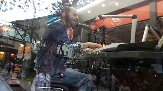 Dave Moffatt - When You Say Nothing At All Live on Wish 107.5 Bus