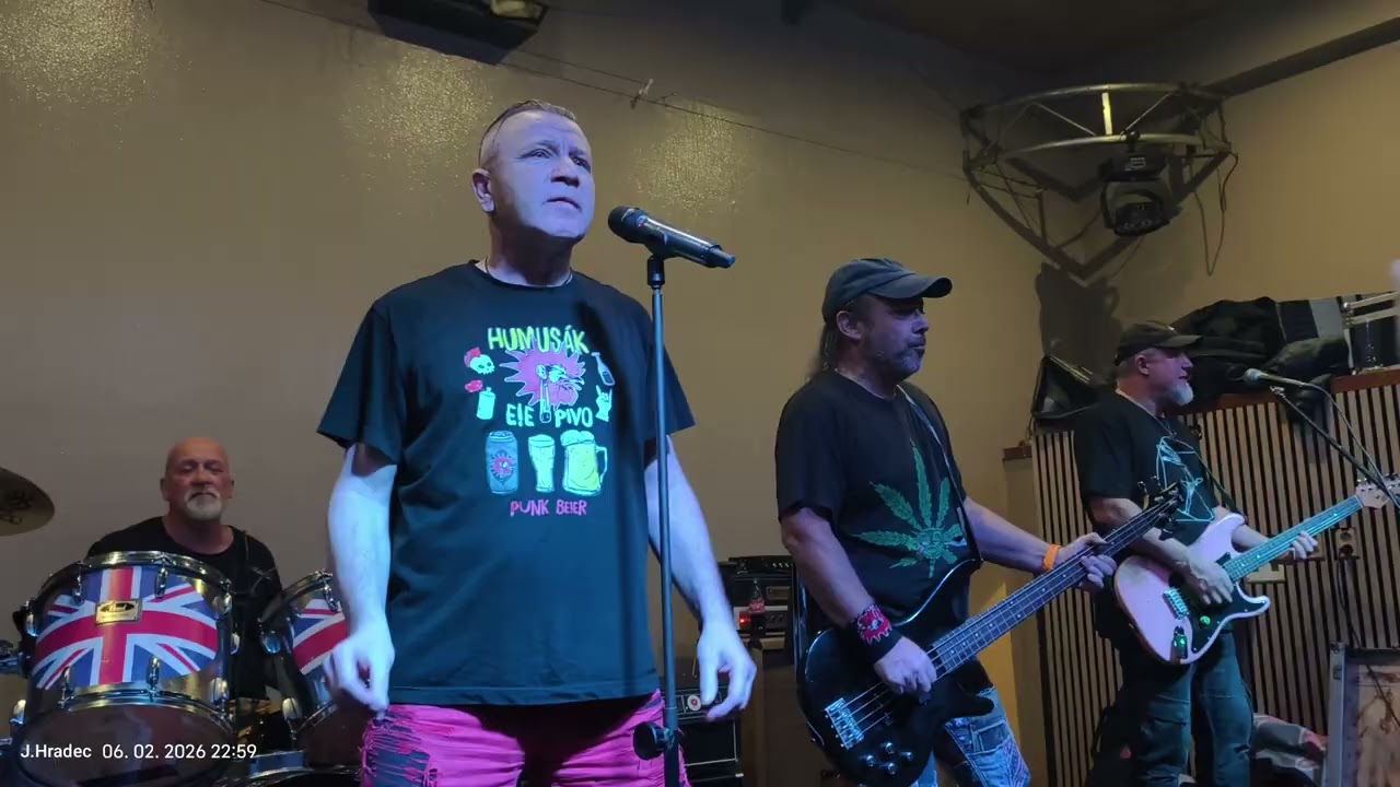 J.Hradec - E!E (2026)