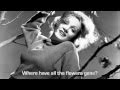 Capture de la vidéo Marlene Dietrich - Sag Mir Wo Die Blumen Sind - With English Subtitles