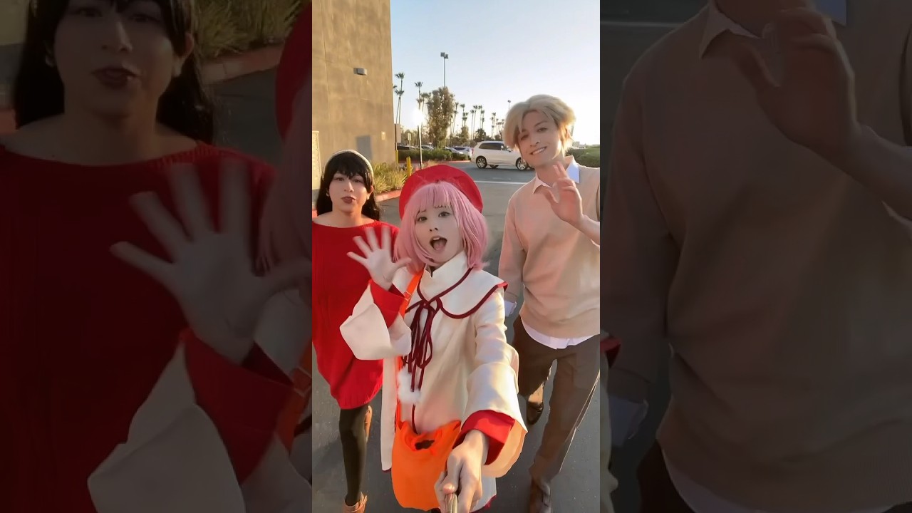 went to SPYxFAMILY movie in Anya cosplay~