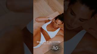 Sarah Caus Abs Workout Day