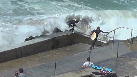 Surf accident in Biarritz - short version