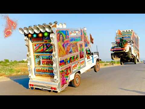 चांद वाला मुखड़ा - Chand Wala Mukhda Leke Chalo Na Bajar Mein !! Makeup Wala Mukhda !! DJ Dance