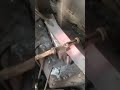 proses pengrajin pandai besi dalam membelah besi #blacksmith