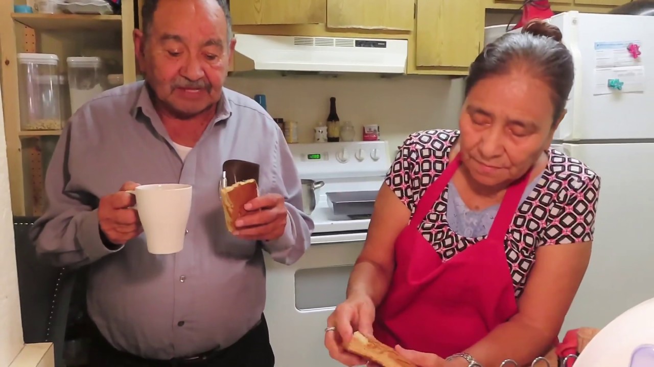 Como hacer marquezote y poliada salvadoreña