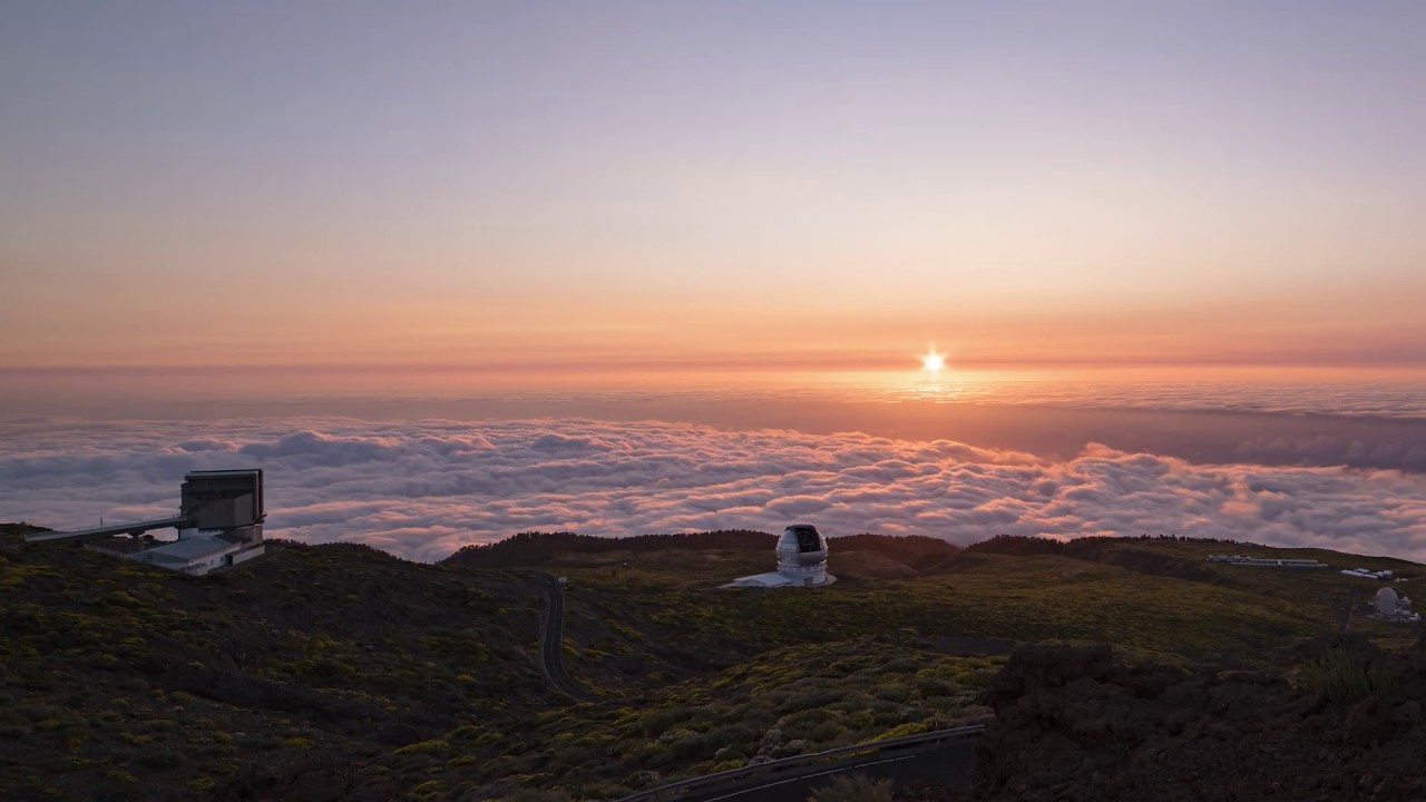 Sunset over Roque de Los Muchachos - YouTube