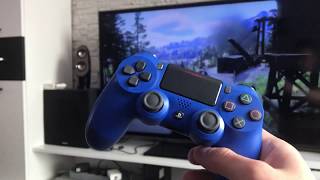 ОНЛАЙН ТРЕЙД.РУ — Контроллер игровой беспроводной SONY DualShock 4 V2 синий (PS719894155)