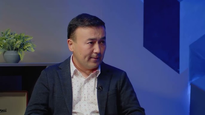 Интернетте жетілген әйелдердің қатысуымен мас порно көру