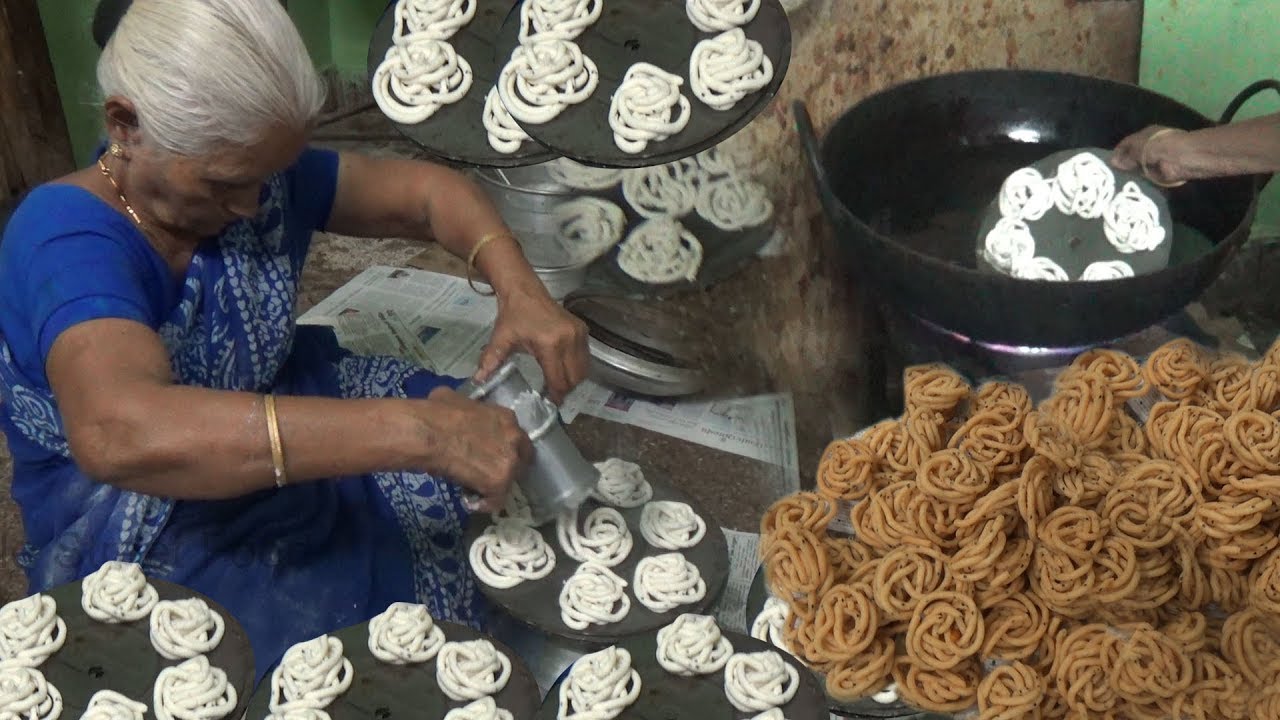 Grandma making old Staley Yummy Murukulu | Janthikalu | pindi vantalu | APPLE STREET FOOD
