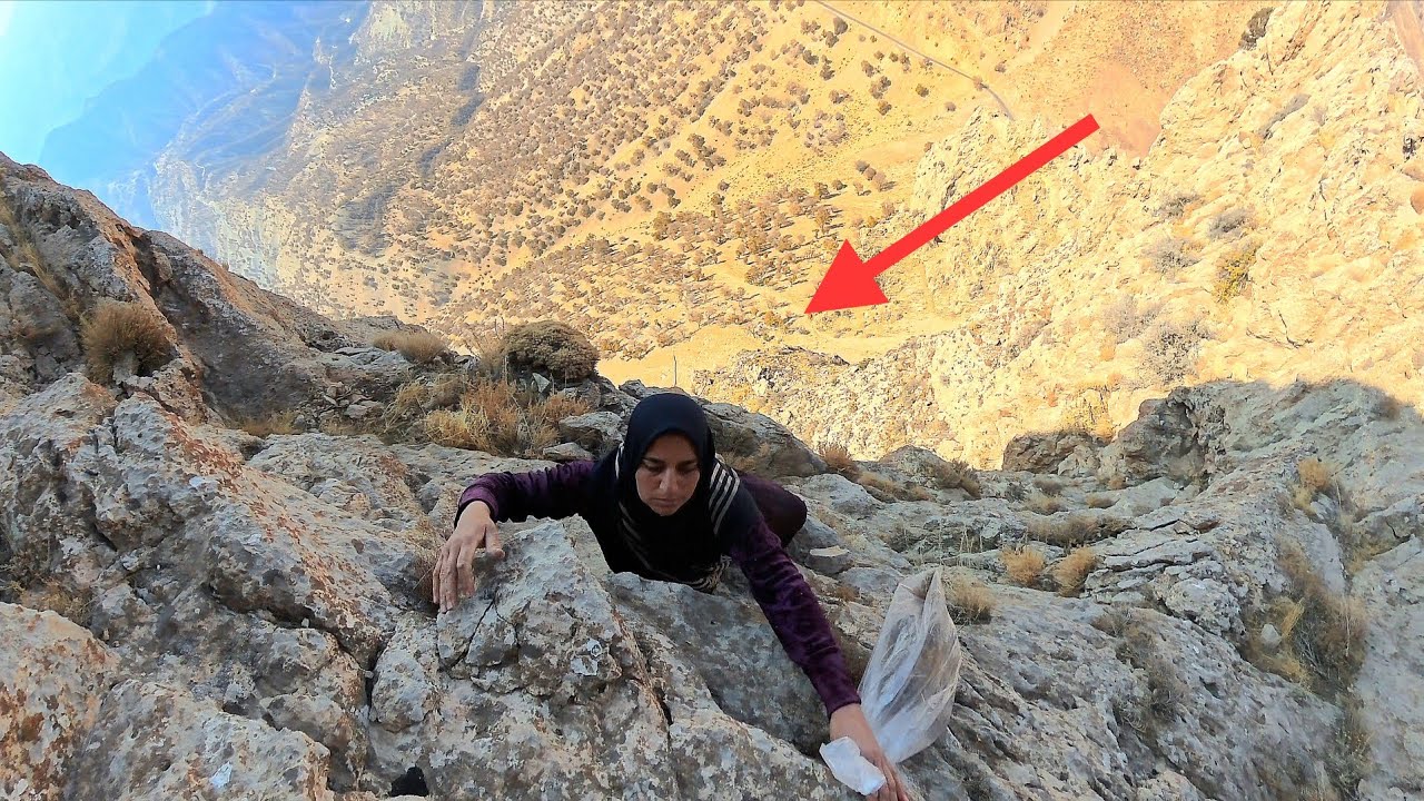 Impossible Paths! 🚵‍♀️⛰️ Even Mountain Goats Won’t Go Here! 😱 Brave Nomad Woman!
