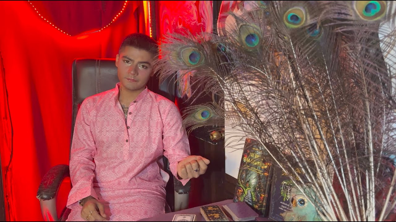 FUTURE SPOUSE: WHO WILL YOU MARRY? 💘PICK A CARD 💘