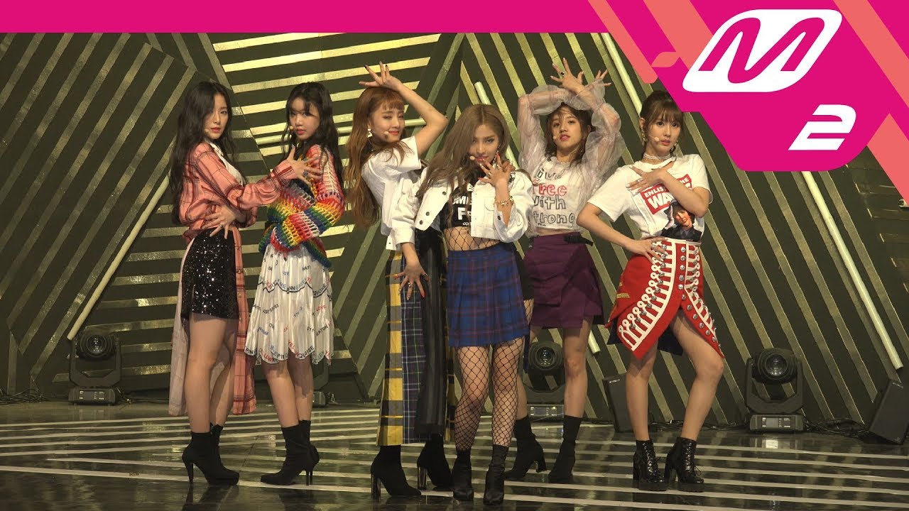 [MPD직캠] (여자)아이들 직캠 4K 'LATATA' ((G)I-DLE FanCam) | @MCOUNTDOWN_2018.5.3