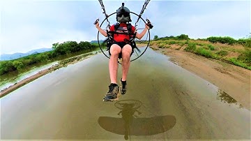 Paramotor LOW and FAST on the river
