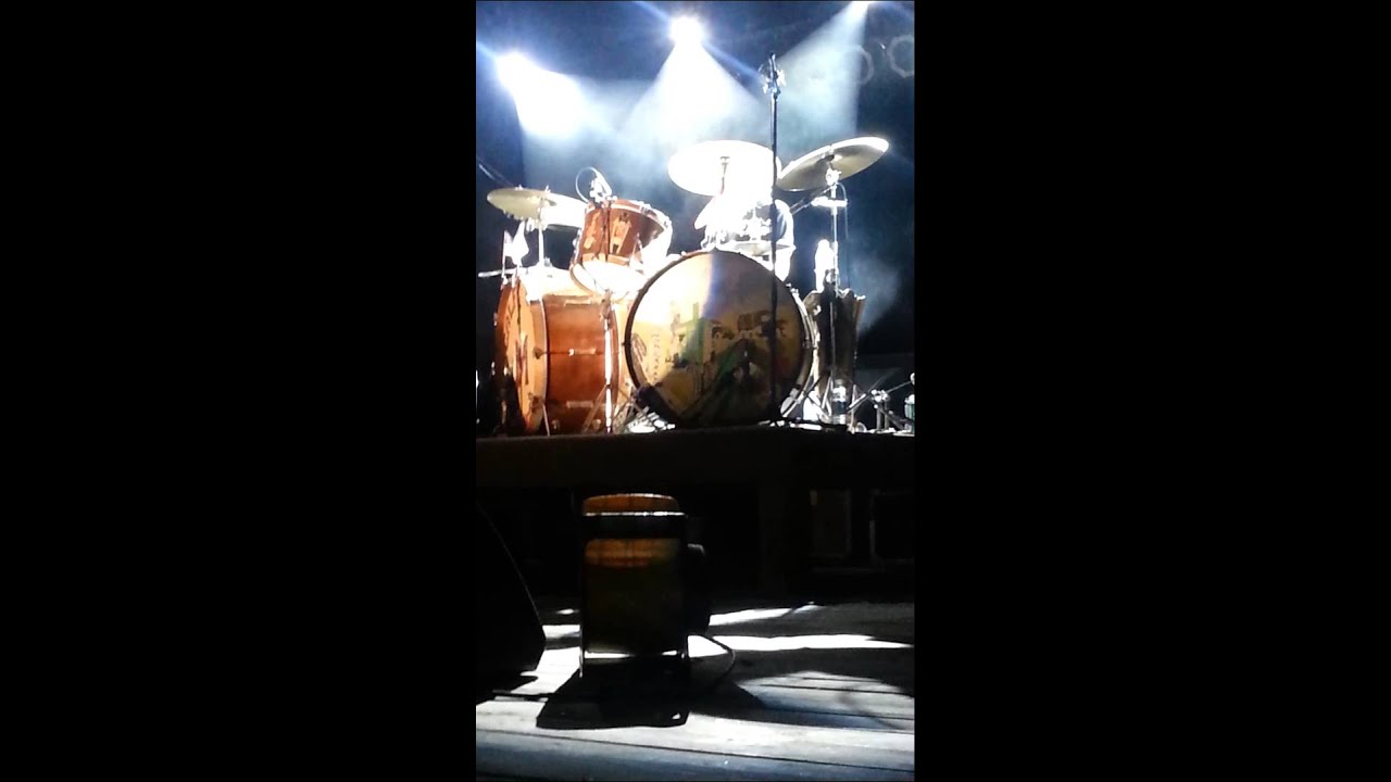 Kentucky Headhunters oh lonesome me with drum solo at end YouTube