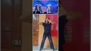 Mirrored Jisoo - All Eyes On Medance Cover