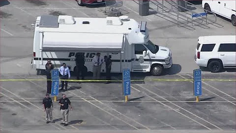 Man stabbed multiple times at Pasadena Walmart, suspect not in custody