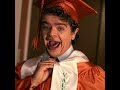 THE FUNNIEST CHARECTER IN STRENGER THINGS