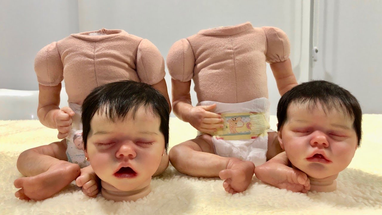 Bebê Reborn Gêmeos Com Enxoval Corpo De Silicone