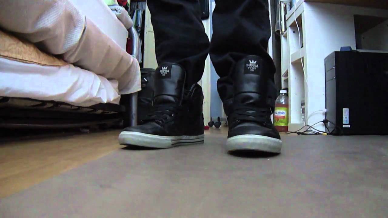 Supra Vaider BLACK WAXED TWILL / GREY w/ Baggy Jeans - YouTube