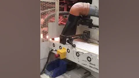 W+D 102 year 1995, web fed envelope folding machine with Hot Melt Silicone attachment