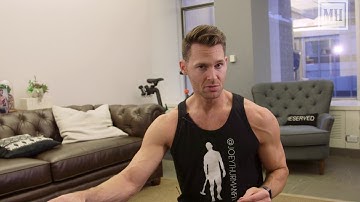 Perfect the Dead Bug with a Stability Ball