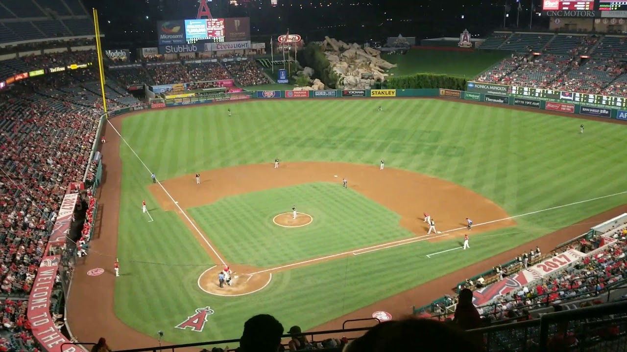 At the Angels game tonight 8/30/17 - YouTube