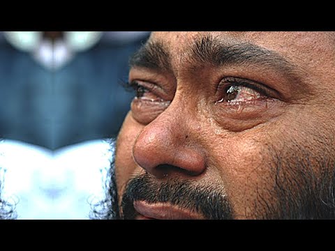 شاهد الشيخ محمود الشحات أنور يقرأ سورة الرحمن بكل خشووووع مقام الصبا من محافظة المنيا