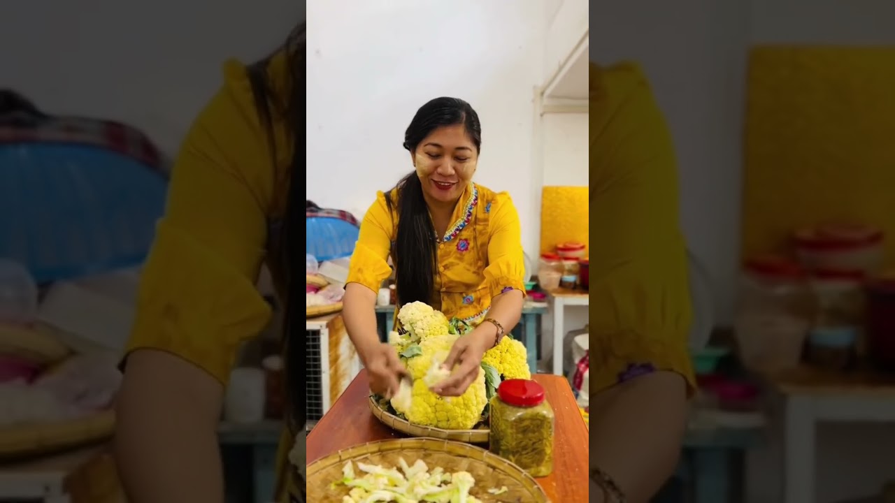 မိုးရာသီမှာ အလွယ်ချက်စားလို့ရအောင် ပန်းမုံလာပွင့်တွေအခြောက်လှန်းကြမယ်😊