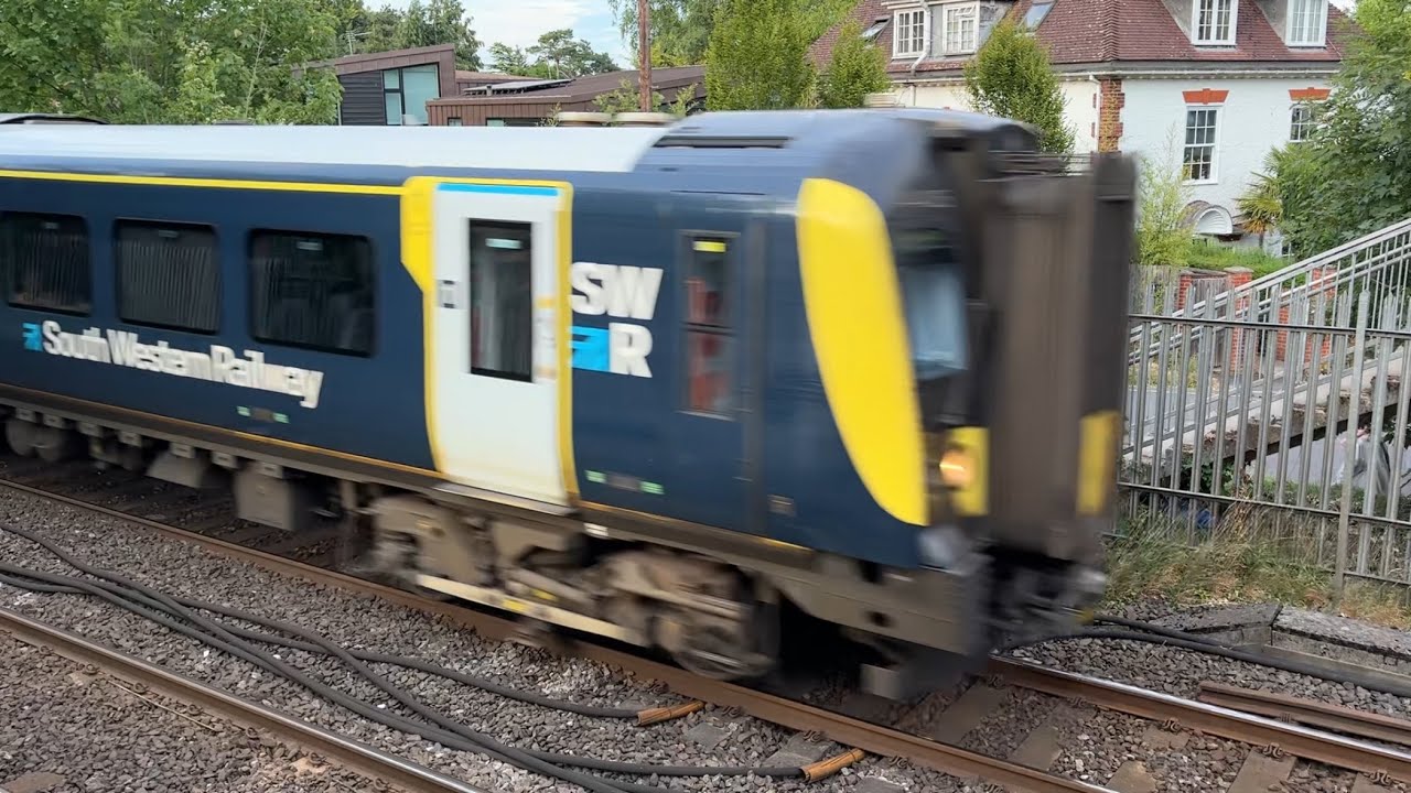 Class 444 Desiro | 444015 + 444008 | South Western Railway