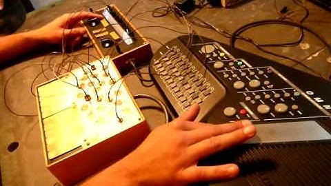 folktek = midi chord controlled by "Scape Sequencer"